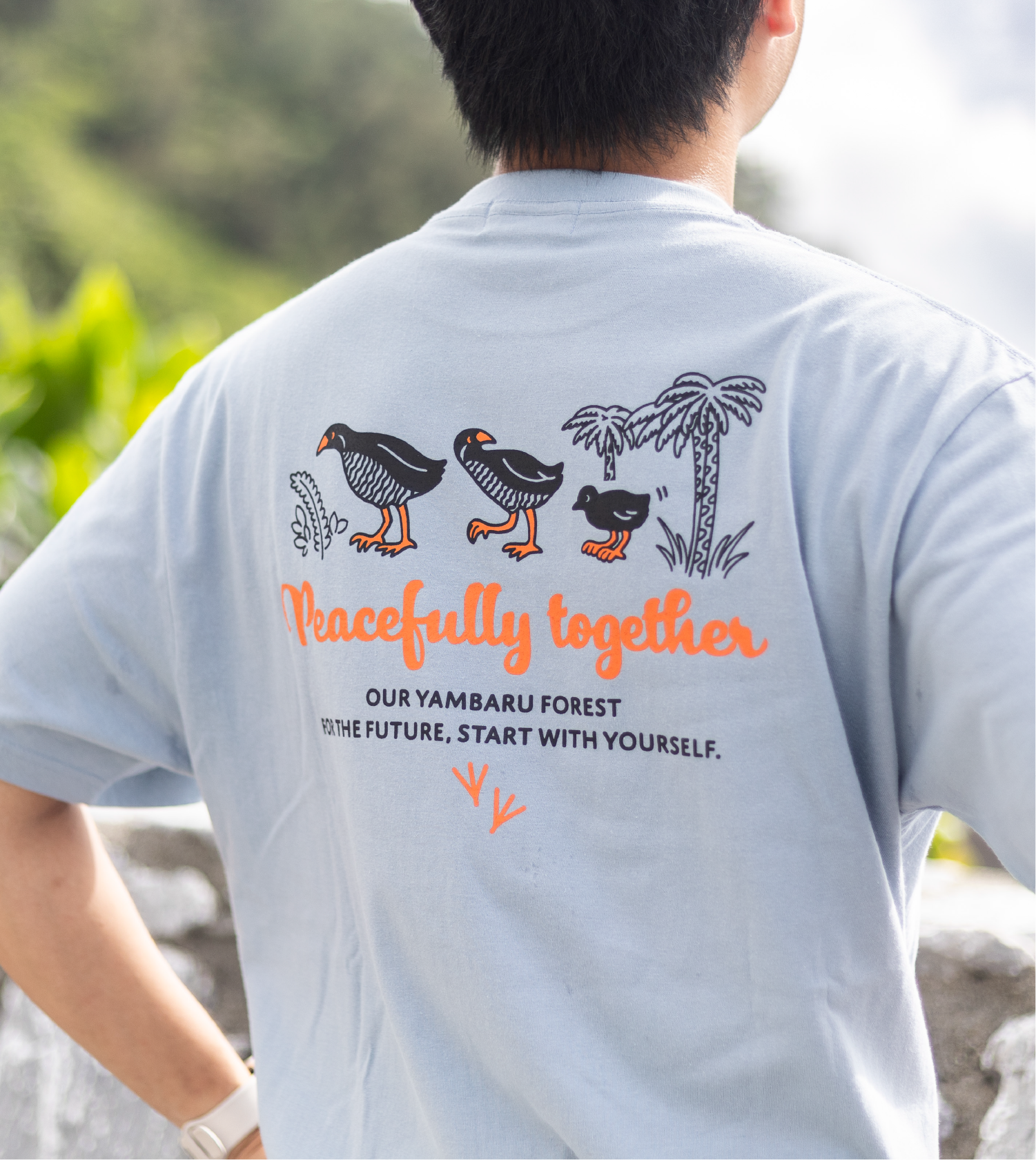 お問い合わせセクション背景画像